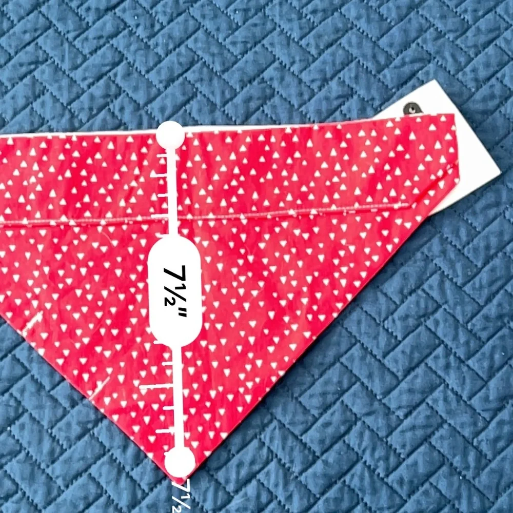 Dog Puppy Pet Bandana NWT‎ Size Medium